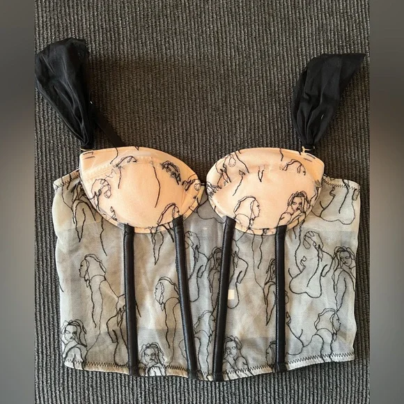 Corset Top - Picture 3 of 3